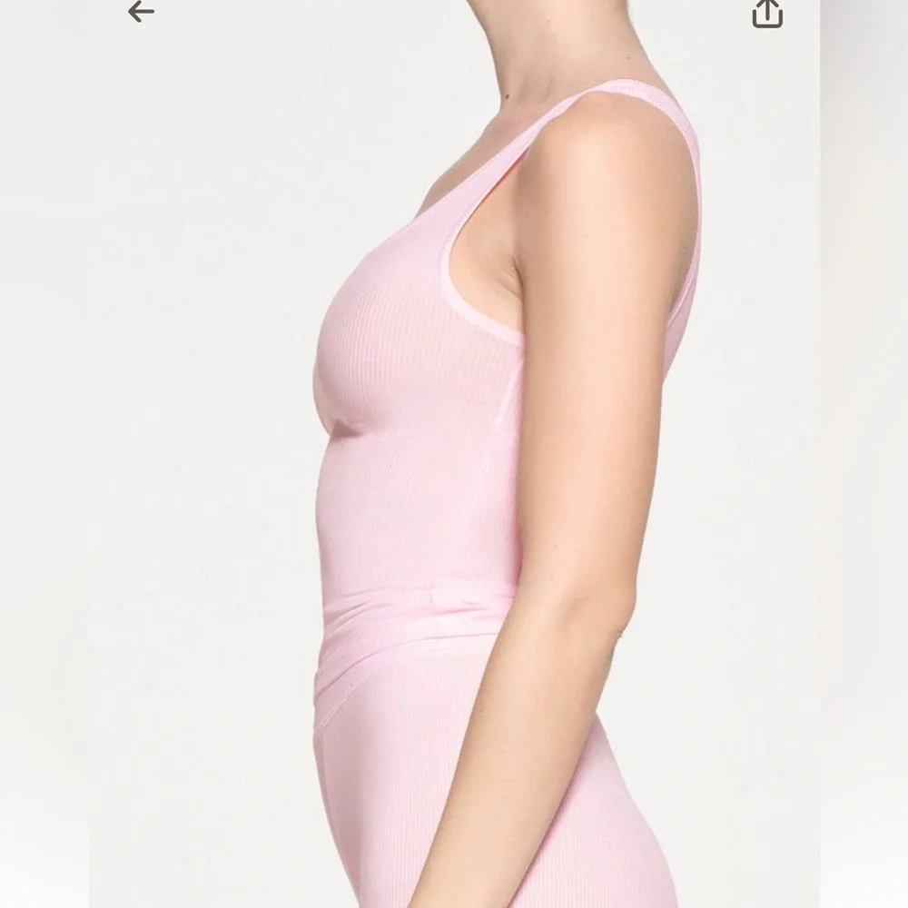 Skims - XS - NWT - Soft Lounge Tank - Cherry Blossom - Picture 2 of 4